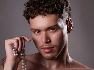 CurlyStarX profile