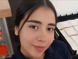 Danna_Petite profile