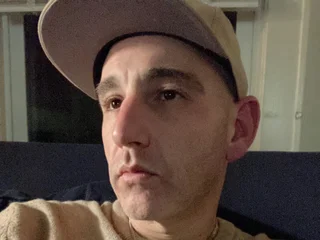 Girthycock77 profile