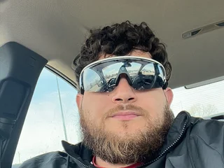 J_jlatina98 profile