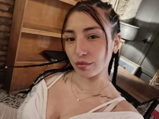 KarinaHilton_Rs profile