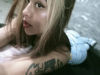 LizzieJessica profile
