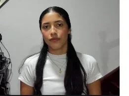 Luciana_Veelez profile
