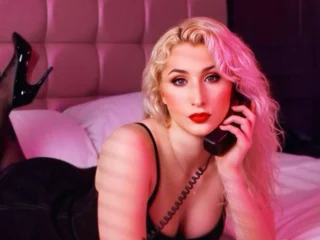 MadameBlonde