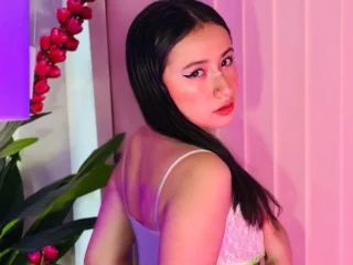 MaddisonPetite profile