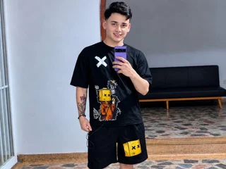 Mathias_twinkk profile