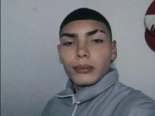 MiaDTom18 profile