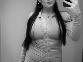 MissPeachUKxx
