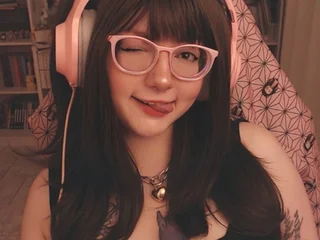 MomoPurin profile