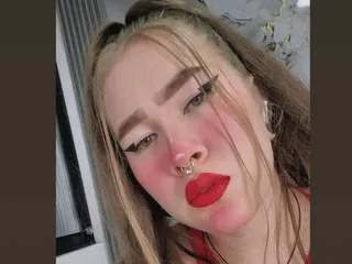 NathaxaLeans profile