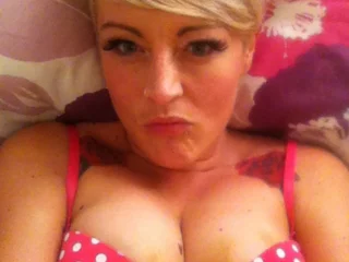 PixieRoseXX profile
