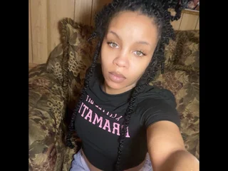 PrettyCherryXX profile