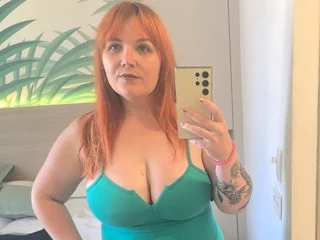 RaunchyRoxie profile