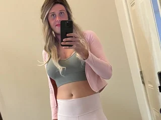 SissyIsabella profile