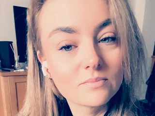 TheChloeJames profile