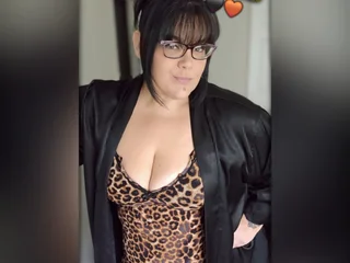 VeronicaSloane