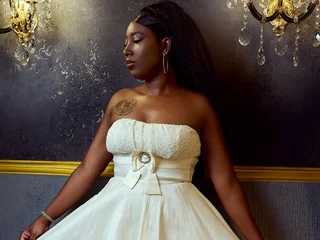 ashleyhensonn profile