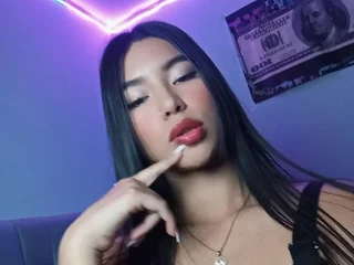 naylin_69