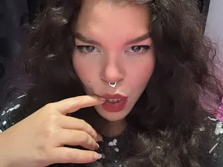 yourmajestyisme profile