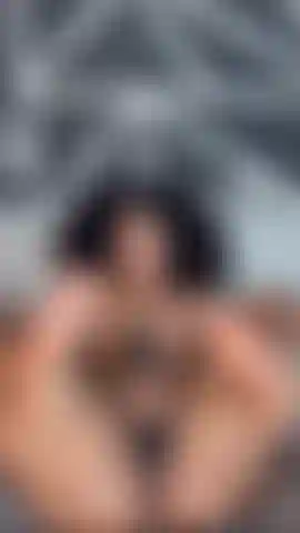 Fuck Domi and Squirt