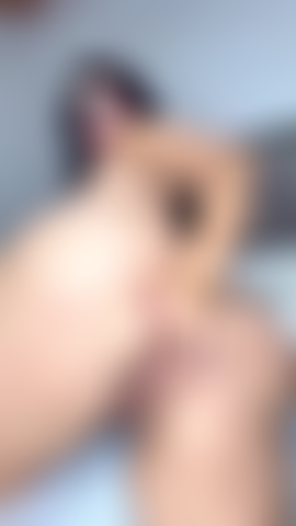 Naked shaking my ass while i touch my needy butthole and pussy.