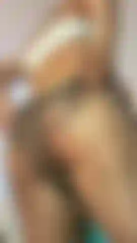 I tear my stockings to touch my pussy