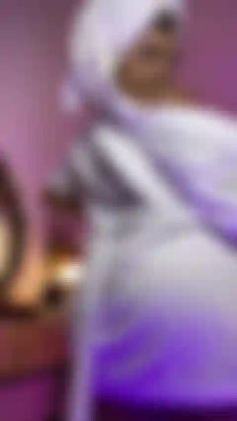 It hurts when I put my toy inside my ass