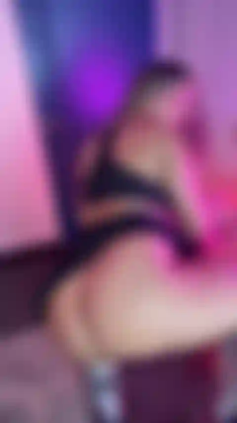 Woohoo! I'm so sexy playing with my ass