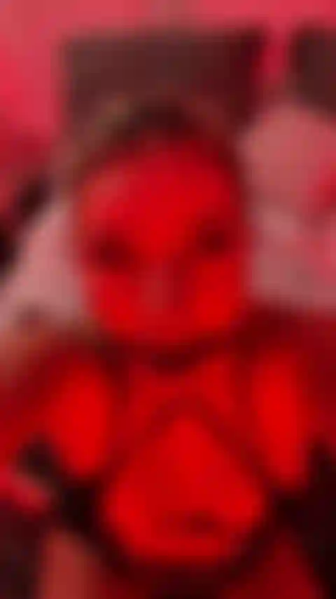 My vagina gets wider and wet at your orders