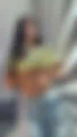 the feeling of desire for you runs through my body