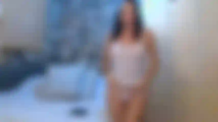 Wet T-shirt Teasing & Hard Nipples'