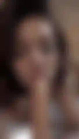 Sucking you up close // ORAL