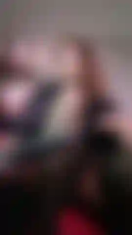 I masturbate my rich pussy, do you want to see ?