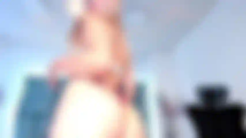 Shaking and showing my ass.