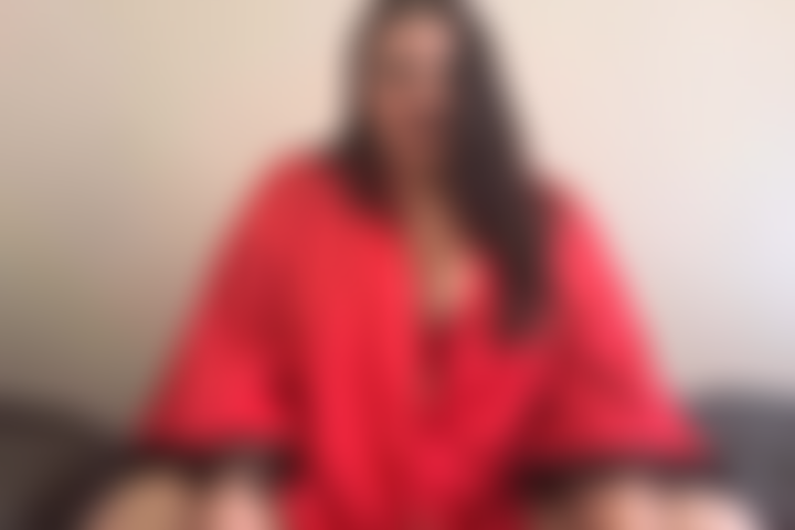 Shy girlfriend does first joi.