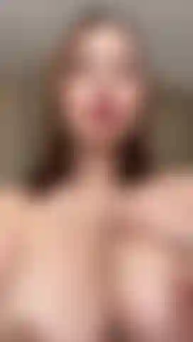 5 to 0 countdown, begging for cum.