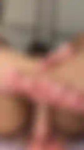 Imagine letting your cum drip down the curves of my feet and slide between my toes_FOOTJOB.
