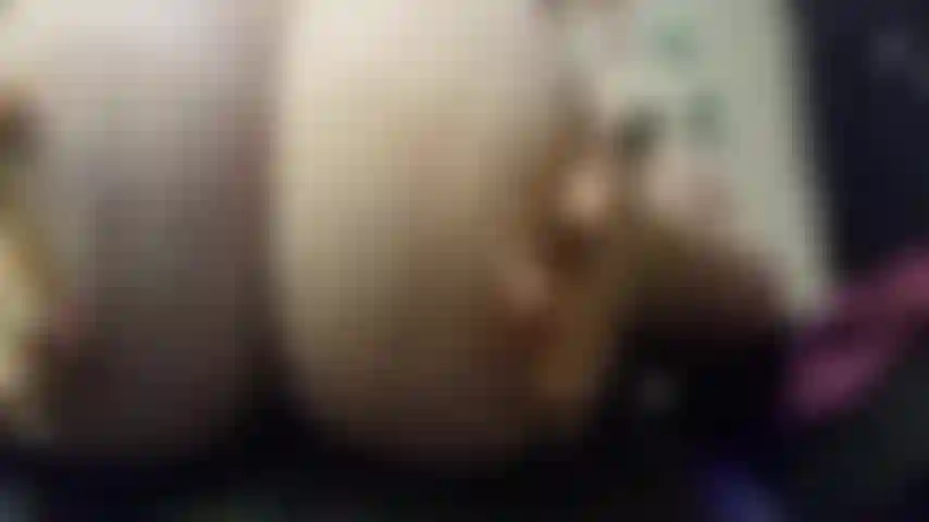 Quick close up jiggle