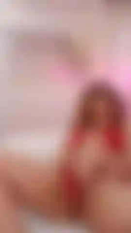 I am a teen18 yearning for you to come and fuck me. I like older men with a lot of experience.