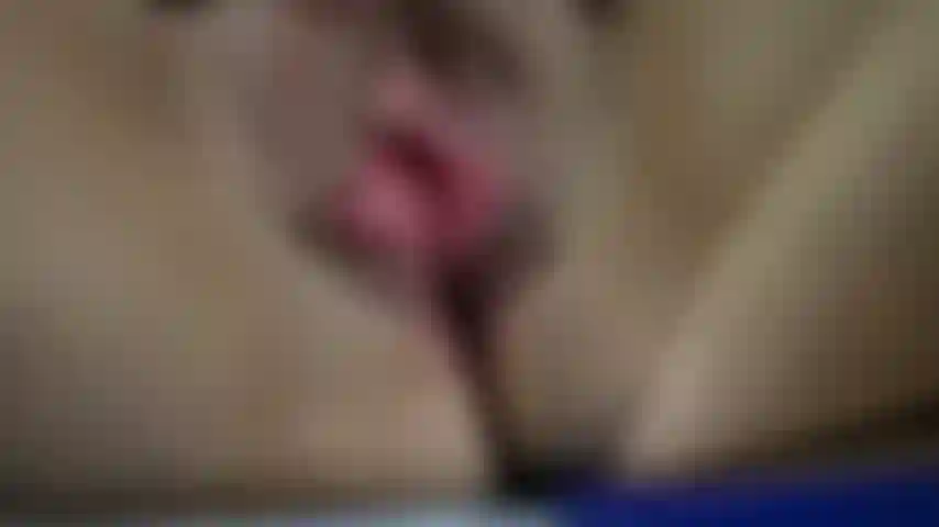 Up close Lipstick Vibe Masturbation