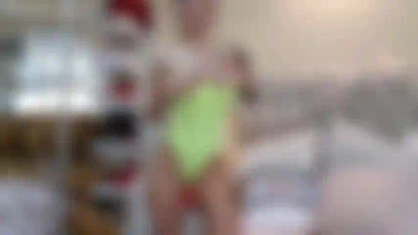 Domi_and_the_buttplug_1080p