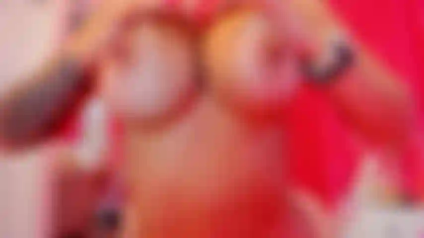 big sexy dancing tits