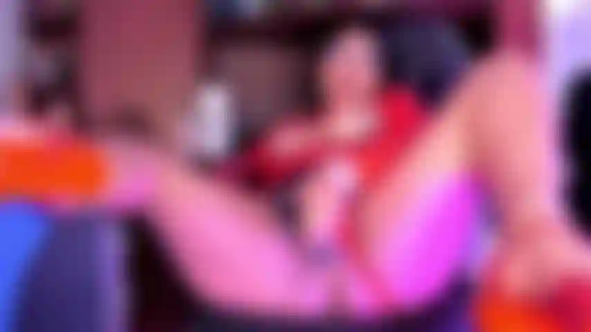 INSIDE AND OUT DOMI PUSSY VIBRATING