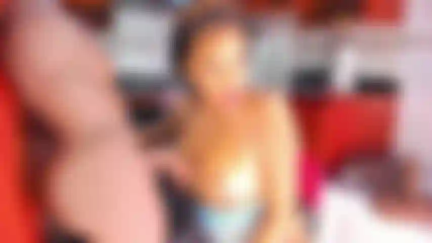 Do you want to give me your cum between my tits?