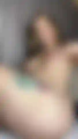 RUBBING 'TIL MY FAT PUSSY EXPLODE