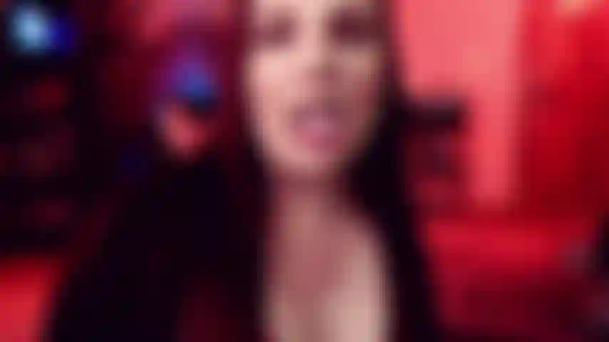 SLUTTY TEETH - Lips, teeth, tongue all shown off until it's time to take a deeper look into my mouth to see the back of my throat. We end this mouth tour with a bit of dildo sucking and biting so you can see the teeth in action.