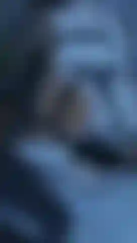 I wake up hot in the middle of the night; I need to fuck my pussy