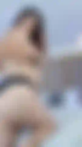 Each gesture has a message ... Can you decipher it?