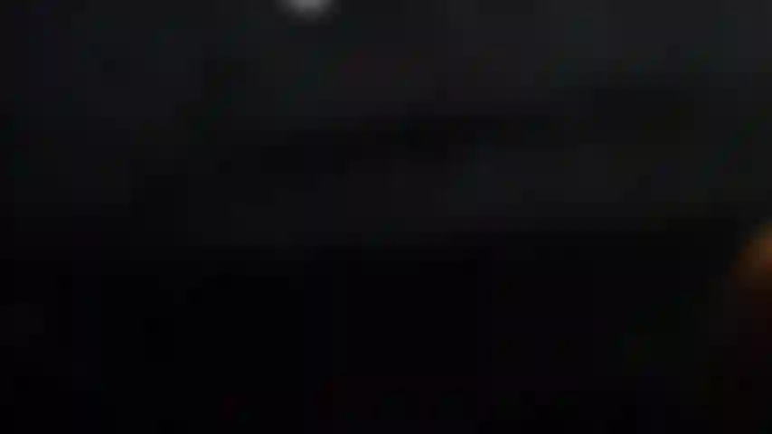 Gape and spreading up close