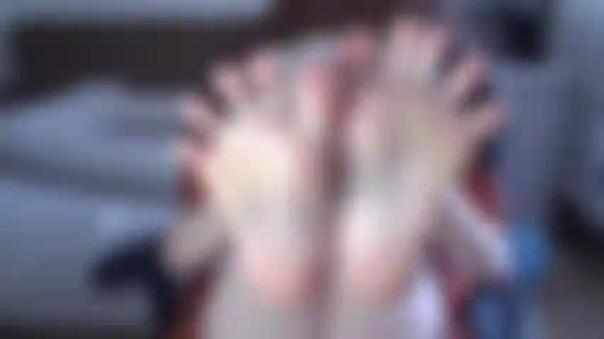 your favorite little feet in oil